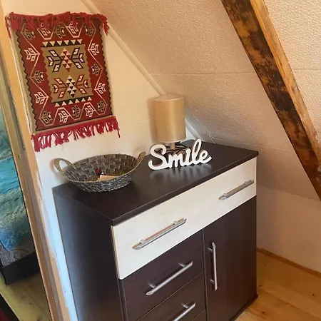 Planinska Kuca Lunjo & Vuk * Златибор