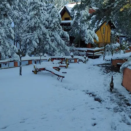 Planinska Kuca Lunjo & Vuk *