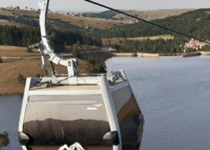 Planinska Kuca Lunjo & Vuk