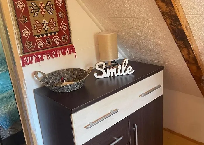 Planinska Kuca Lunjo & Vuk * 즐라티보