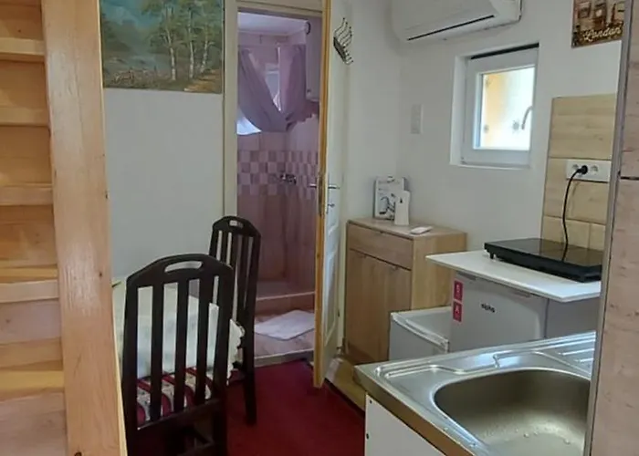 Planinska Kuca Lunjo & Vuk 즐라티보